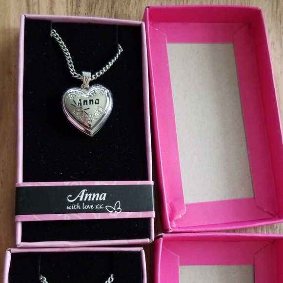 3 heart necklaces with engraved names - Picture 1 of 8
